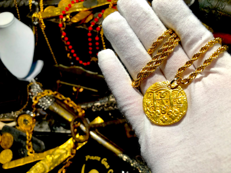 Peru 8 Escudos 1727 "Bold Strike" Pirate Gold Coins Jewelry Treasures 19