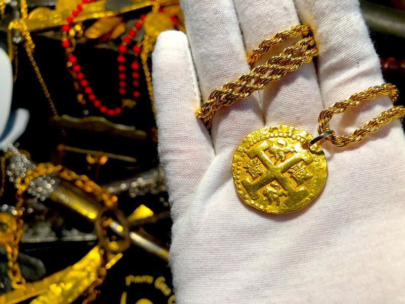 Peru 8 Escudos 1727 "Bold Strike" Pirate Gold Coins Jewelry Treasures 21