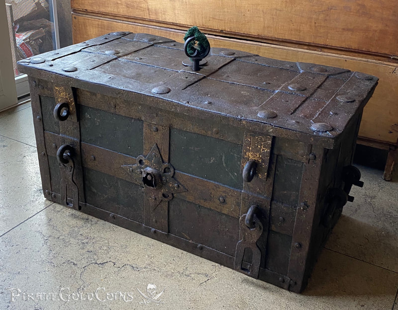 Authentic Treasure Chests 19