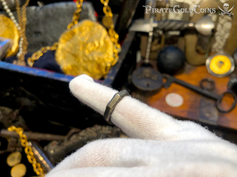 Authentic 1715 Fleet Shipwreck Ring (Bronze) Size 6 Pirate Gold Coins 2