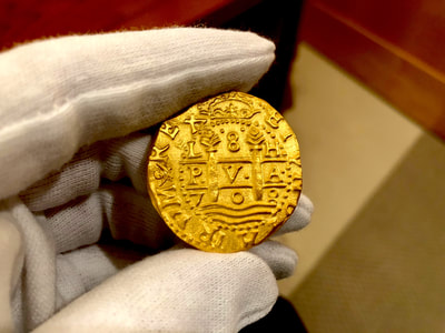 Peru  8 Escudos  1708 "22kt Gold Plated" Replica 5