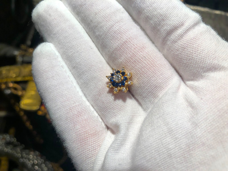 Diamond & Sapphire Earrings 18kt Gold 4