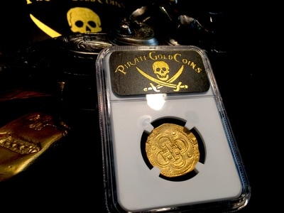 Spain  2 Escudos  1556-98  "Incredible Luster!"  Square D  NGC 62 9