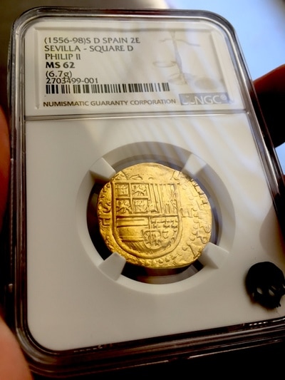 Spain  2 Escudos  1556-98  "Incredible Luster!"  Square D  NGC 62 11