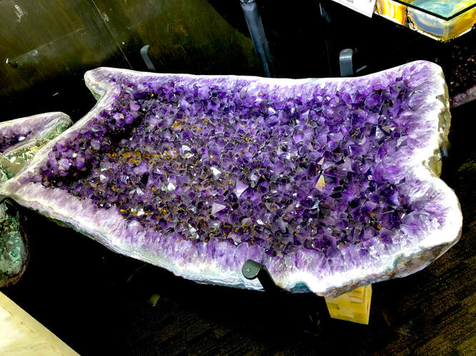 Amethyst | Crystals & Minerals 3