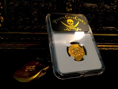 Spain 2 Escudos 1601-13  "Seville Mint"  NGC 40 Gold Doubloon Coin 10