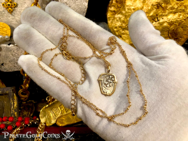 Mexico 1/2 Reales 1707 "Dated - from the 1715 Fleet Shipwreck" 18kt Pendant 4