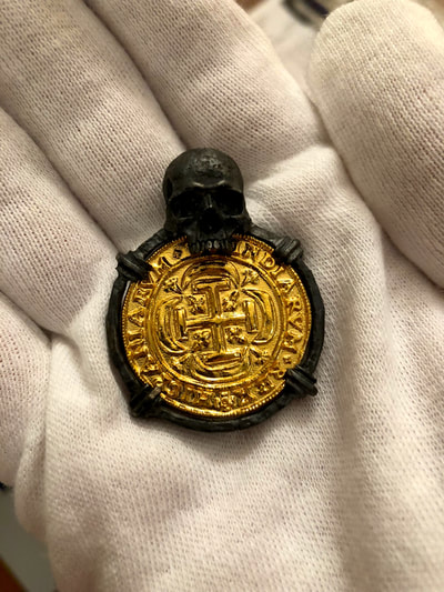 Hand Crafted "Skull Pendant" Solid Gold Replica Shipwreck Royal 4