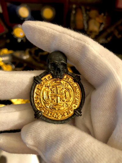 Hand Crafted "Skull Pendant" Solid Gold Replica Shipwreck Royal 3