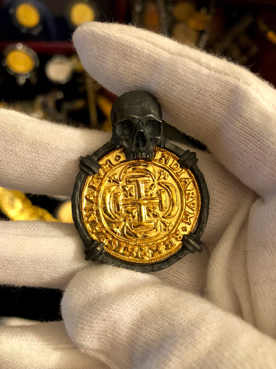 Hand Crafted "Skull Pendant" Solid Gold Replica Shipwreck Royal 2