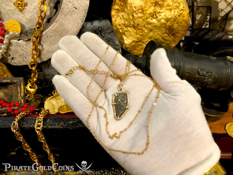Mexico 1 Real 1704 "Dated - from the 1715 Fleet Shipwreck" 18kt Pendant 3