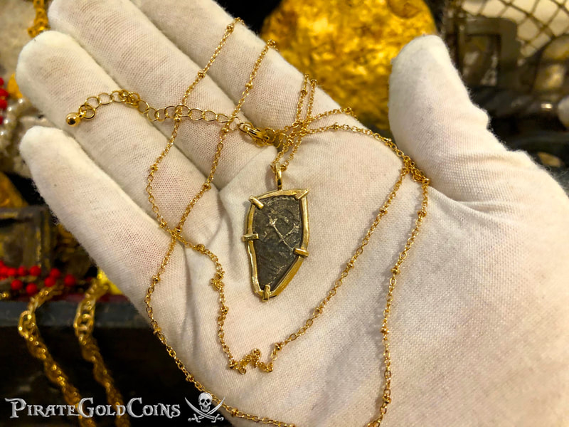 Mexico 1 Real 1704 "Dated - from the 1715 Fleet Shipwreck" 18kt Pendant 17