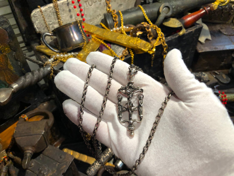 Crucifix Jesus Christ Circa 1450-1500 AD & 33" Original Chain 8