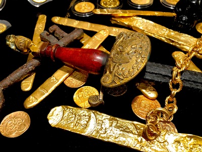 Golden Knight Sword | Artifacts 5