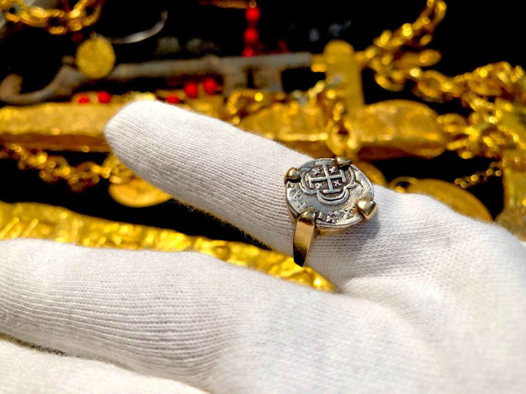 Spain 2 Reales Silver Reproduction 18kt Gold Ring