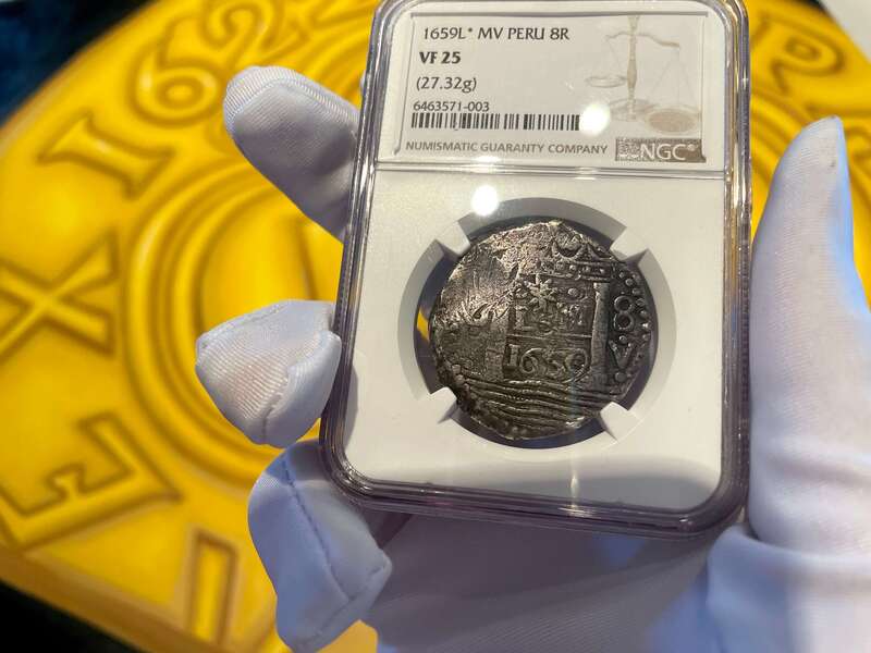 Peru 8 Reales 1659 "Star of Lima" NGC 25 2