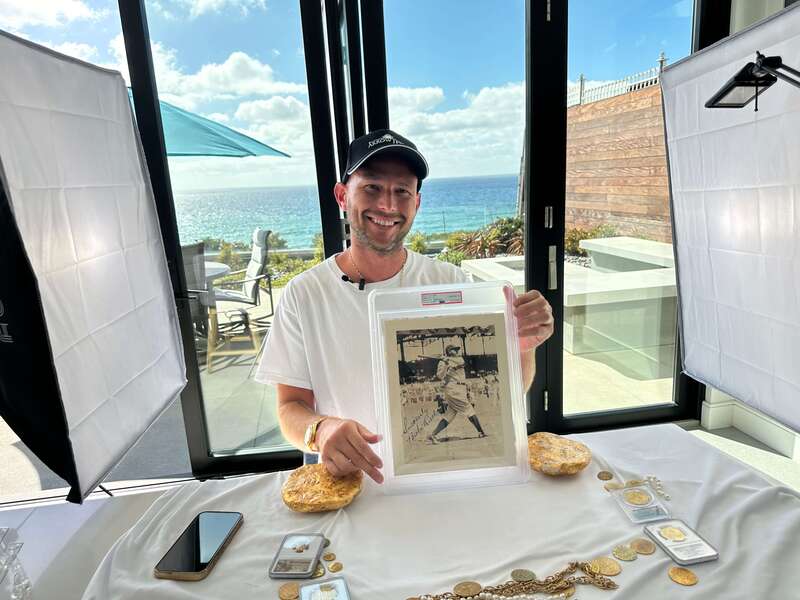 Babe Ruth Signed Photo PSA/DNA 10! 11