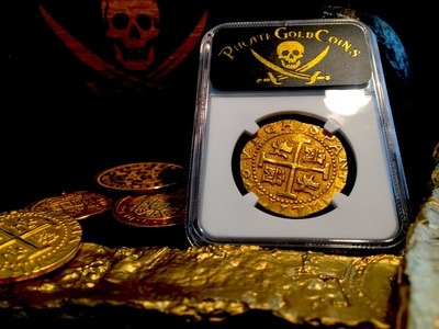 Peru  8 Escudos  1708  "1715 Plate Fleet Shipwreck"  NGC 63  Finest Known! 23
