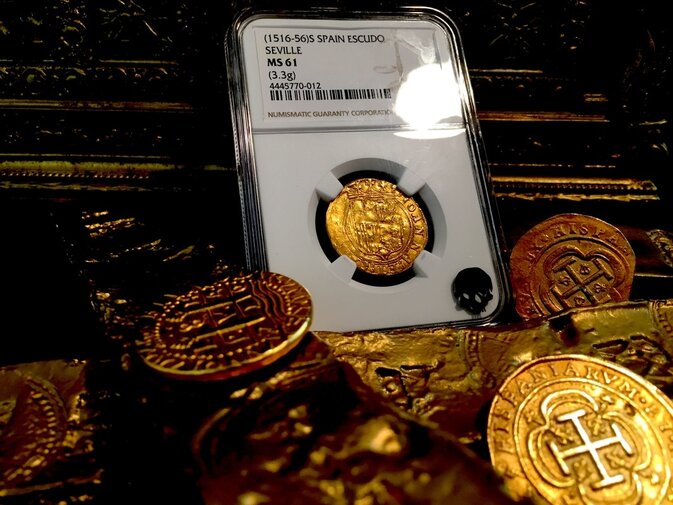 Spain 1 Escudo 1516-56's 22