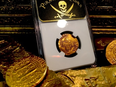 Spain  1 Escudo  1516-56  "Seville Mint"  NGC 53 Gold Treasure Coin 5