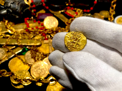Colombia 2 Escudos 1742 "Dated" RAW Pirate Gold Coins Jewelry Treasures 6