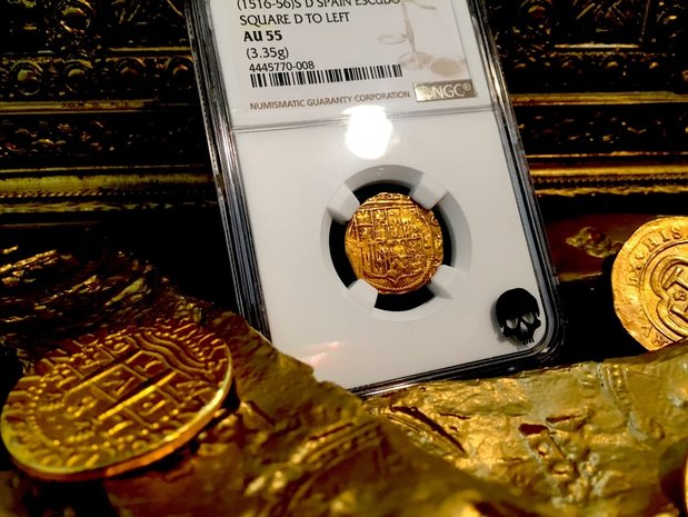 Spain  1 Escudo  1516-56  "Charles & Joanna"  NGC 55 Square D to Left