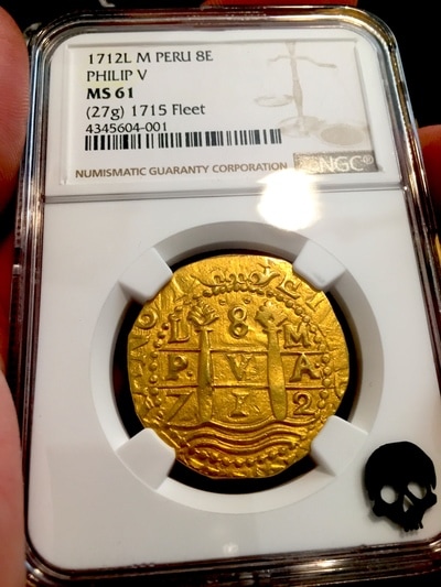 Peru  8 Escudos  1712  "1715 Plate Fleet Shipwreck"  NGC 61  Double Date! 5