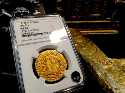 Peru  8 Escudos  1712  "1715 Plate Fleet Shipwreck"  NGC 61  Double Date! 3