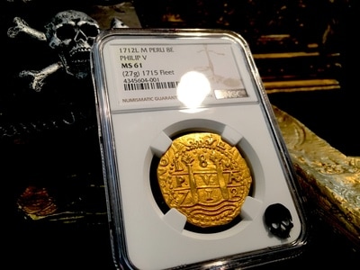 Peru  8 Escudos  1712  "1715 Plate Fleet Shipwreck"  NGC 61  Double Date! 9
