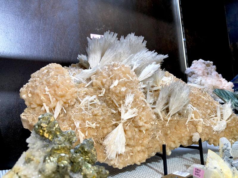 Pirate Gold Coins: Treasures of the Earth - Mesolite 6