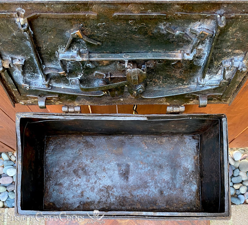 Nuremberg Treasure Chest 1600's Strong Box 4