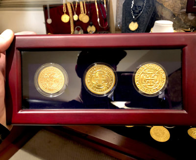 3 Piece Box Set: Absolutely Stunning Display (Don't Judge by the Photos) 17