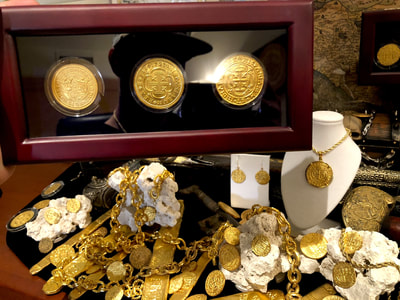 3 Piece Box Set: Absolutely Stunning Display (Don't Judge by the Photos) 19