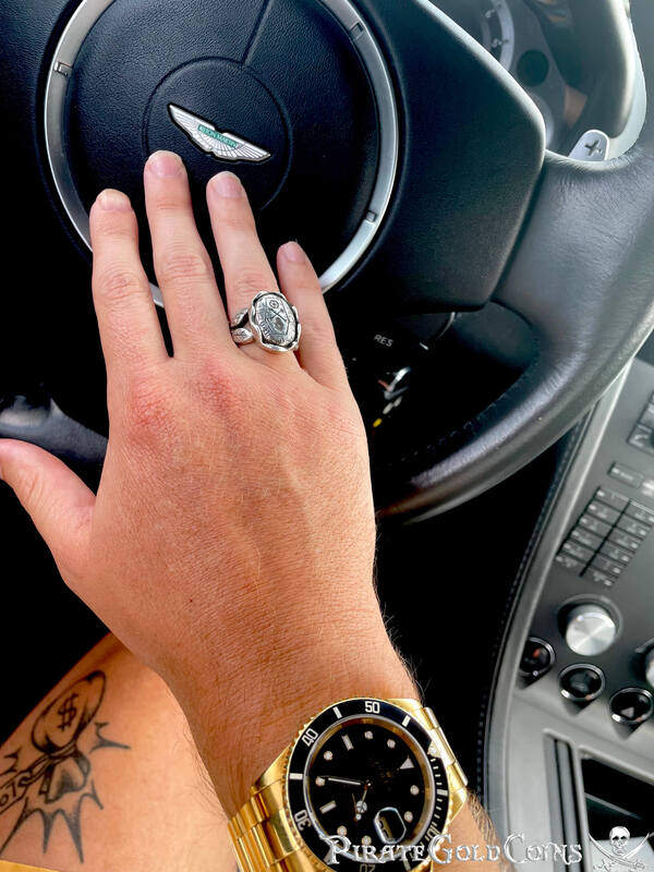 Memento Mori Georgian 18th Century Skull and Bones Ring 6