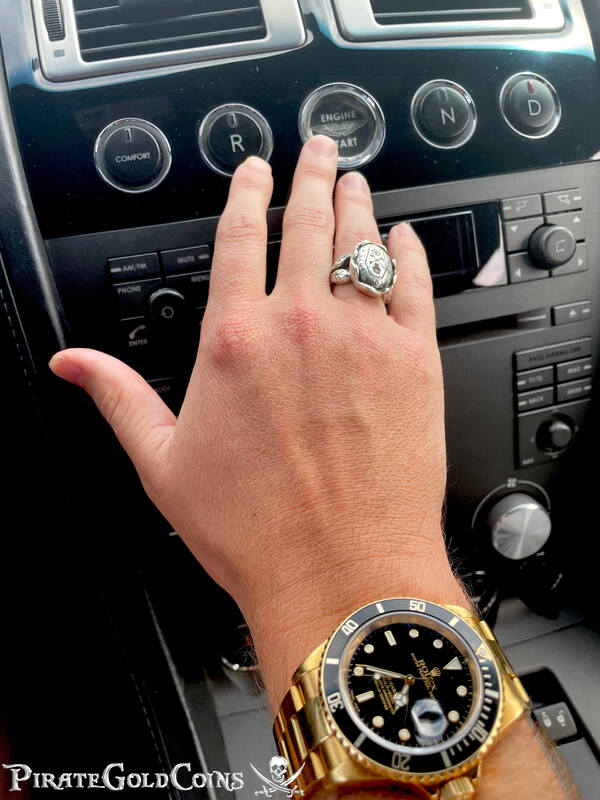 Memento Mori Georgian 18th Century Skull and Bones Ring 10