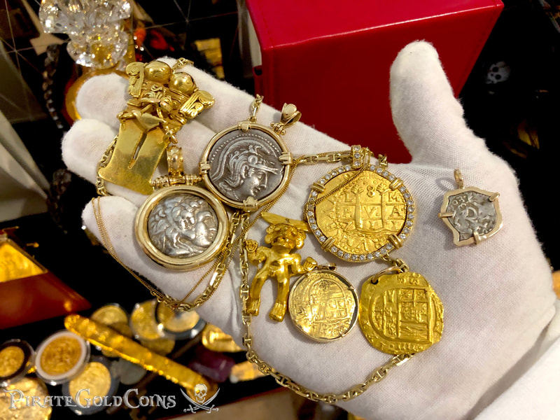 Peru 8 Escudos 1711 from the Fleet Shipwreck with Diamond Gold Bezel! 18