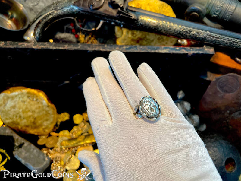 Memento Mori Georgian 18th Century Skull and Bones Ring 13