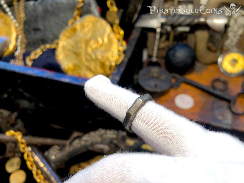 Authentic 1715 Fleet Shipwreck Ring (Bronze) Size 6 Pirate Gold Coins 4