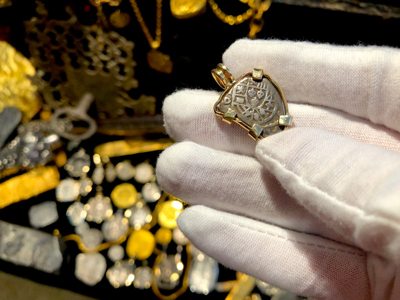 Mexico 1 Real ND "Meseta Central Hoard" 14kt Gold Bezel 5