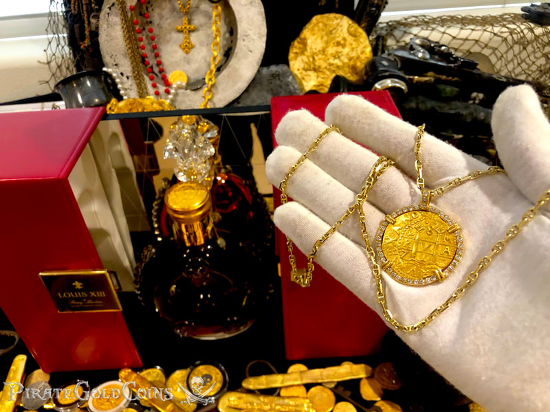 Peru 8 Escudos 1711 from the Fleet Shipwreck with Diamond Gold Bezel! 10