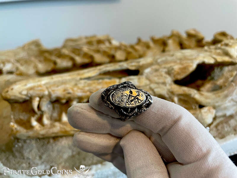 18th Century Georgian Ring Skeleton at Tomb "RIP" w/ Snakes 9
