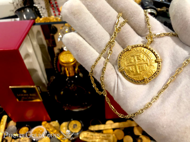 Peru 8 Escudos 1711 from the Fleet Shipwreck with Diamond Gold Bezel! 16