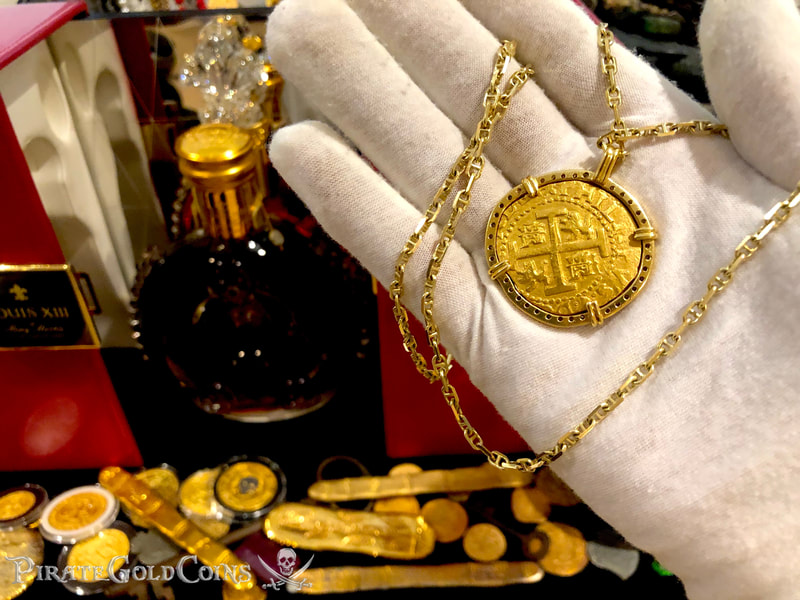 Peru 8 Escudos 1711 from the Fleet Shipwreck with Diamond Gold Bezel! 27