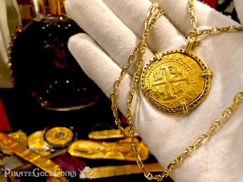 Peru 8 Escudos 1711 from the Fleet Shipwreck with Diamond Gold Bezel! 12