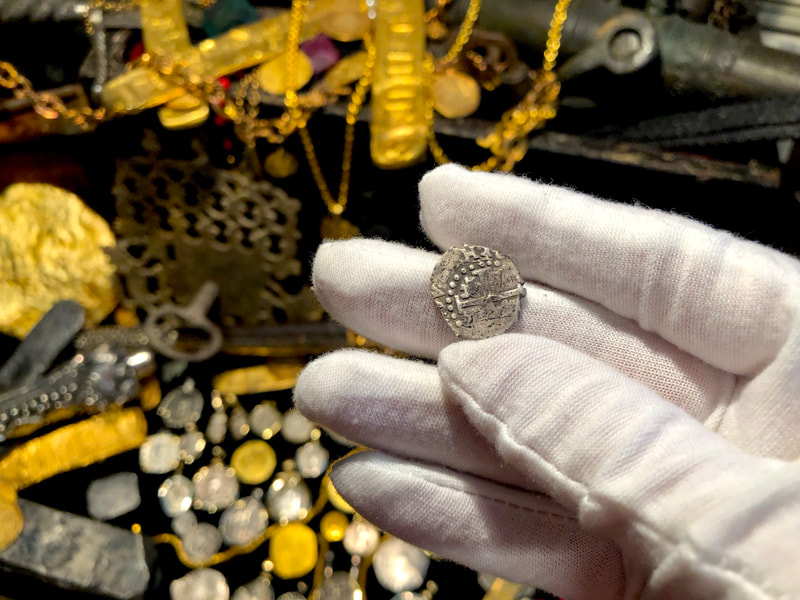 Peru 1/2 Real "Dated" 1711 RAW Pirate Gold Coins Treasure 6