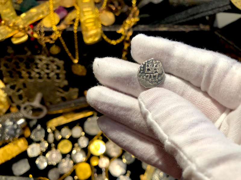 Peru 1/2 Real "Dated" 1717 RAW Pirate Gold Coins Treasure 2