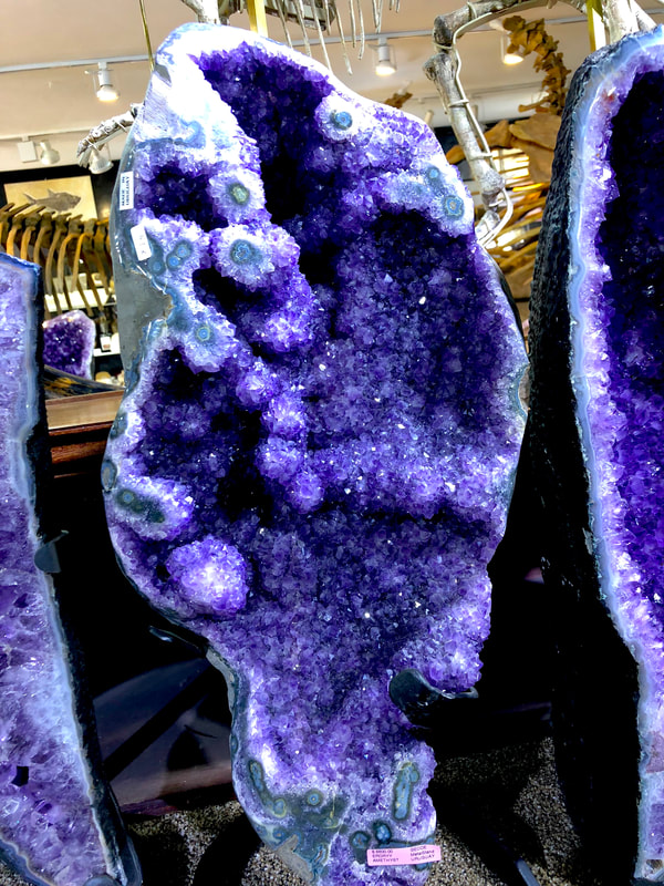 Amethyst | Crystals & Minerals 7