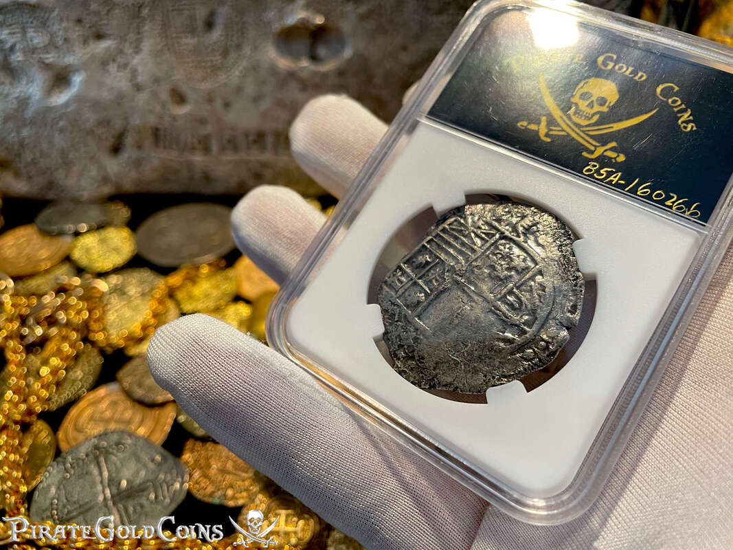 Amethyst | Crystals & Minerals 25