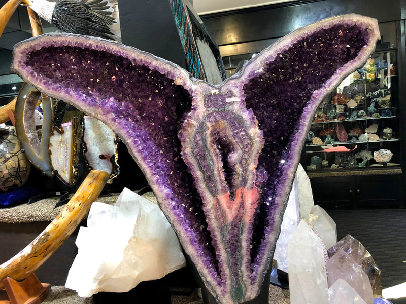 Pirate Gold Coins Treasures of the Earth - Amethyst Table 2