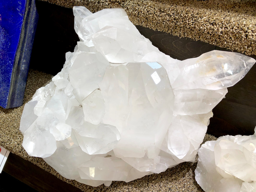 Quartz | Crystals & Minerals 14